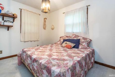 13305 E Hillview Lane Solsberry IN 47459