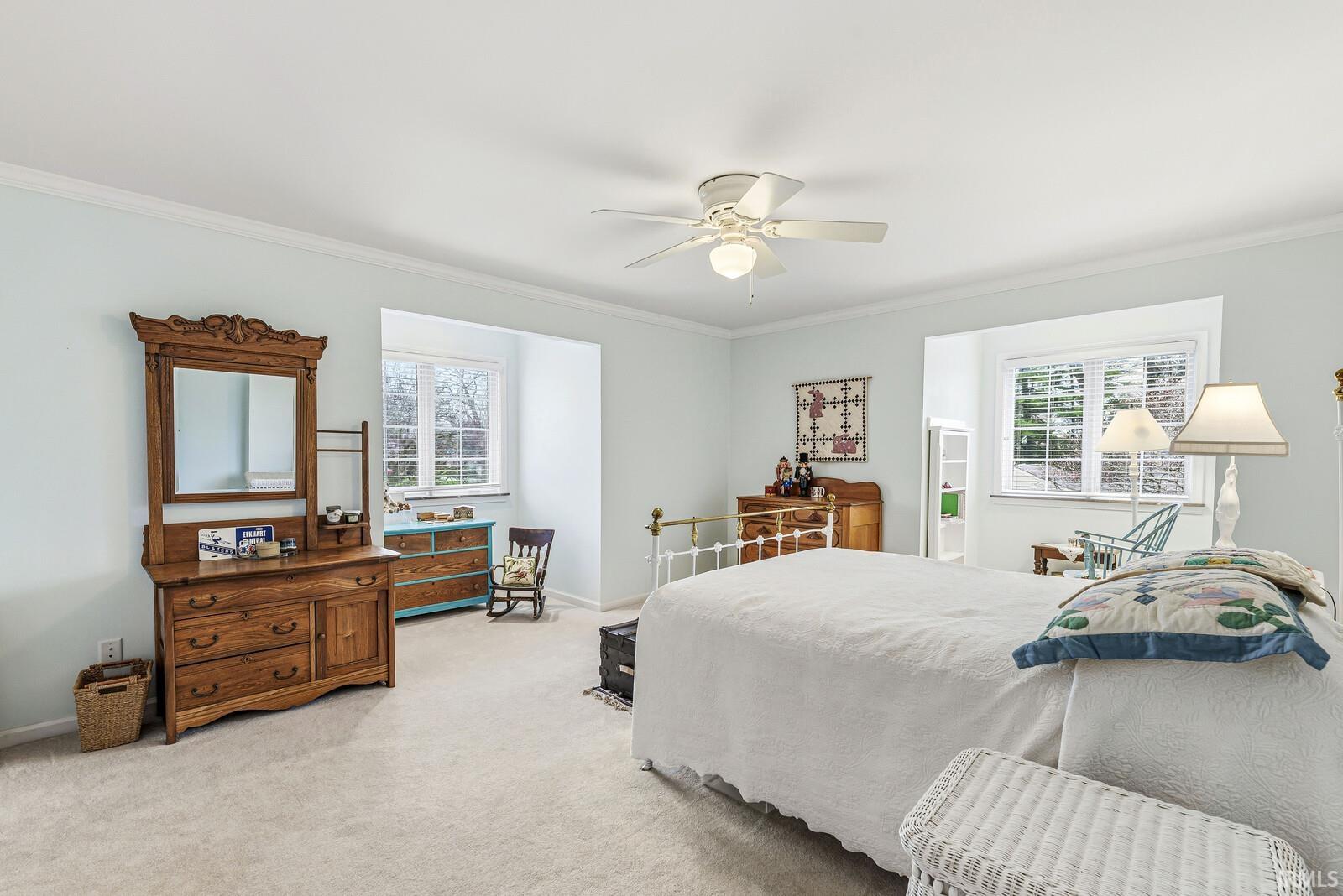 6 Clarendon Drive Elkhart IN 46516