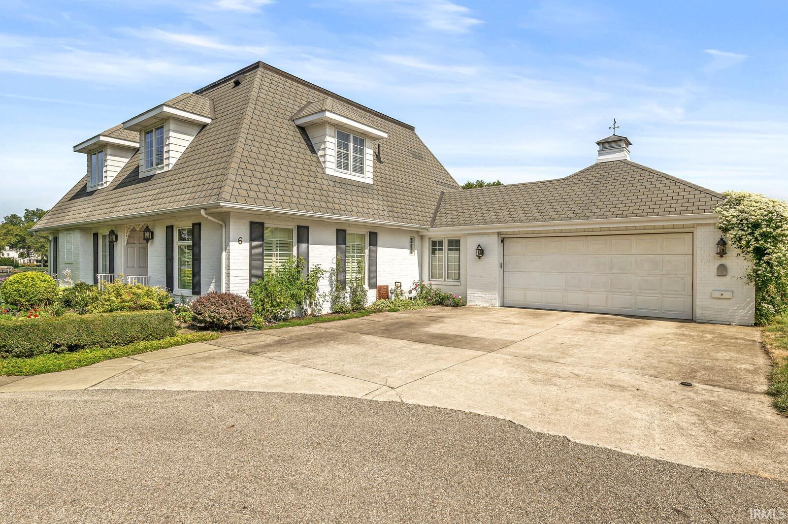 6 Clarendon Drive Elkhart IN 46516
