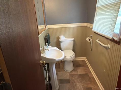 122 Charles Street Taylorsville IN 47280