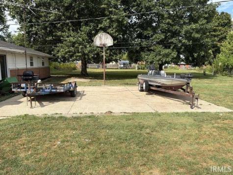 122 Charles Street Taylorsville IN 47280