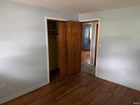 122 Charles Street Taylorsville IN 47280