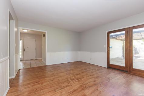 1504 W Tree Lane Muncie IN 47302