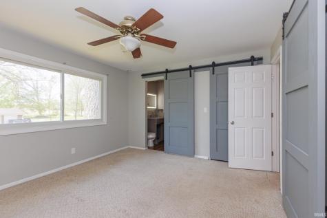 1504 W Tree Lane Muncie IN 47302