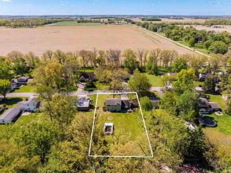 1504 W Tree Lane Muncie IN 47302