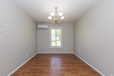 1504 W Tree Lane Muncie IN 47302