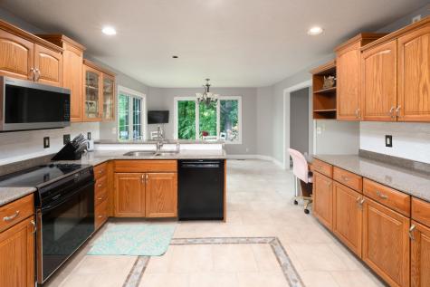 7296 N Clear Creek Road Huntington IN 46750