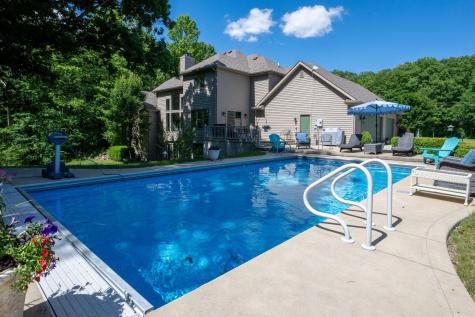 7296 N Clear Creek Road Huntington IN 46750
