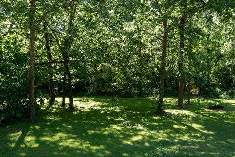 7296 N Clear Creek Road Huntington IN 46750