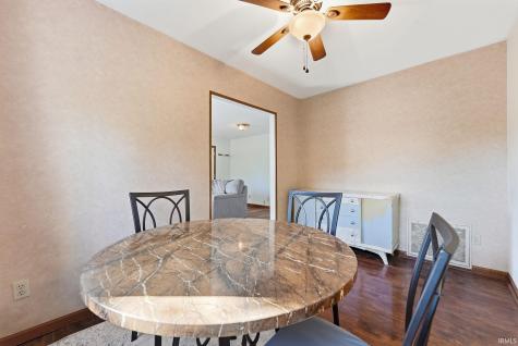 633 Ridgewood Drive Fort Wayne IN 46805
