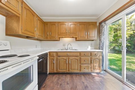 633 Ridgewood Drive Fort Wayne IN 46805