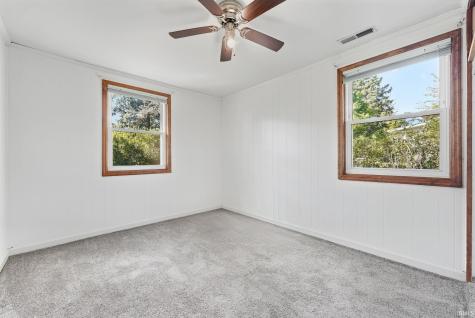 633 Ridgewood Drive Fort Wayne IN 46805