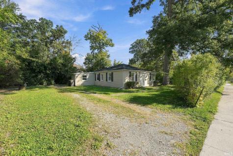 633 Ridgewood Drive Fort Wayne IN 46805