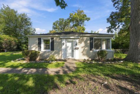 633 Ridgewood Drive Fort Wayne IN 46805