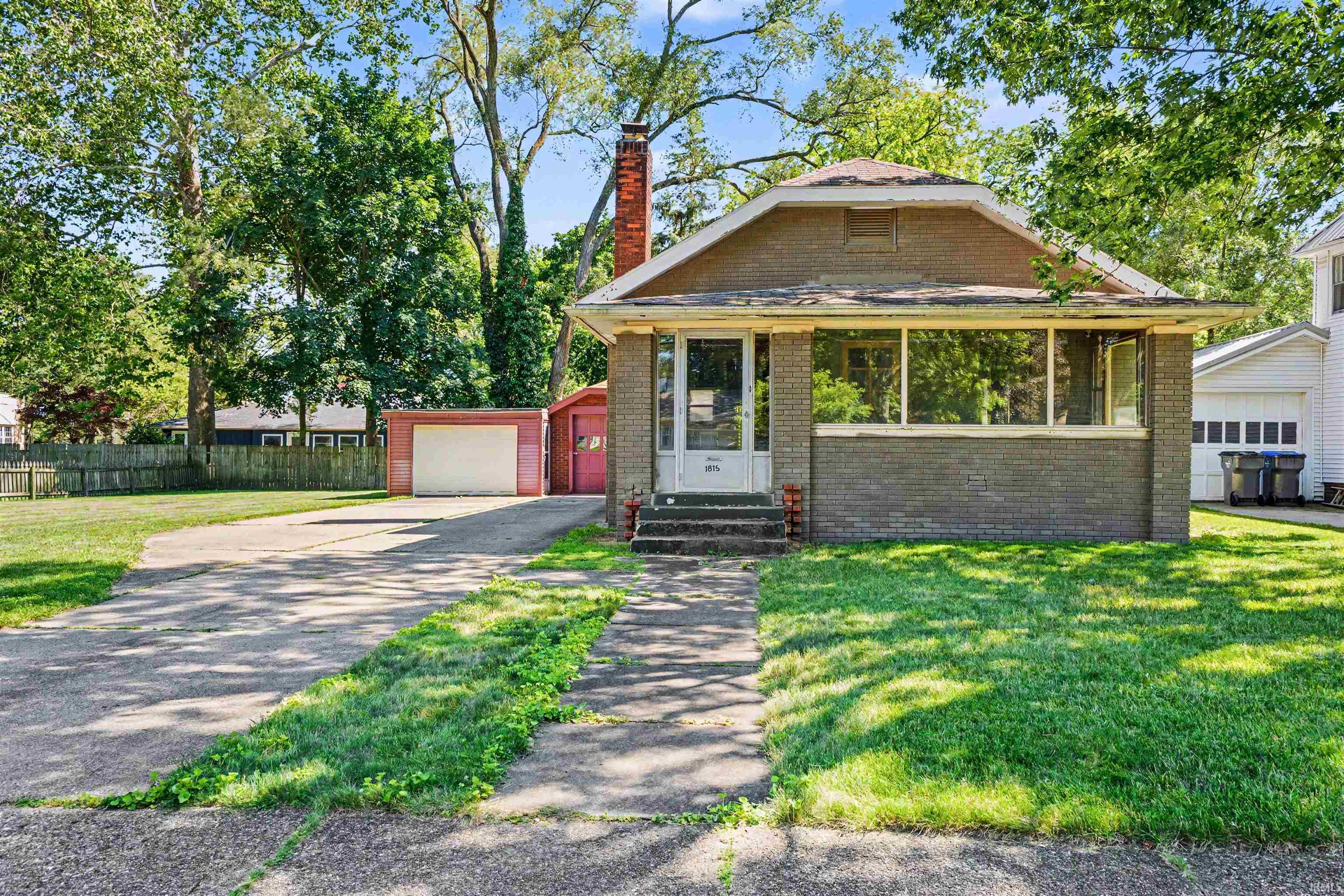 1815 E Beardsley Avenue Elkhart IN 46514