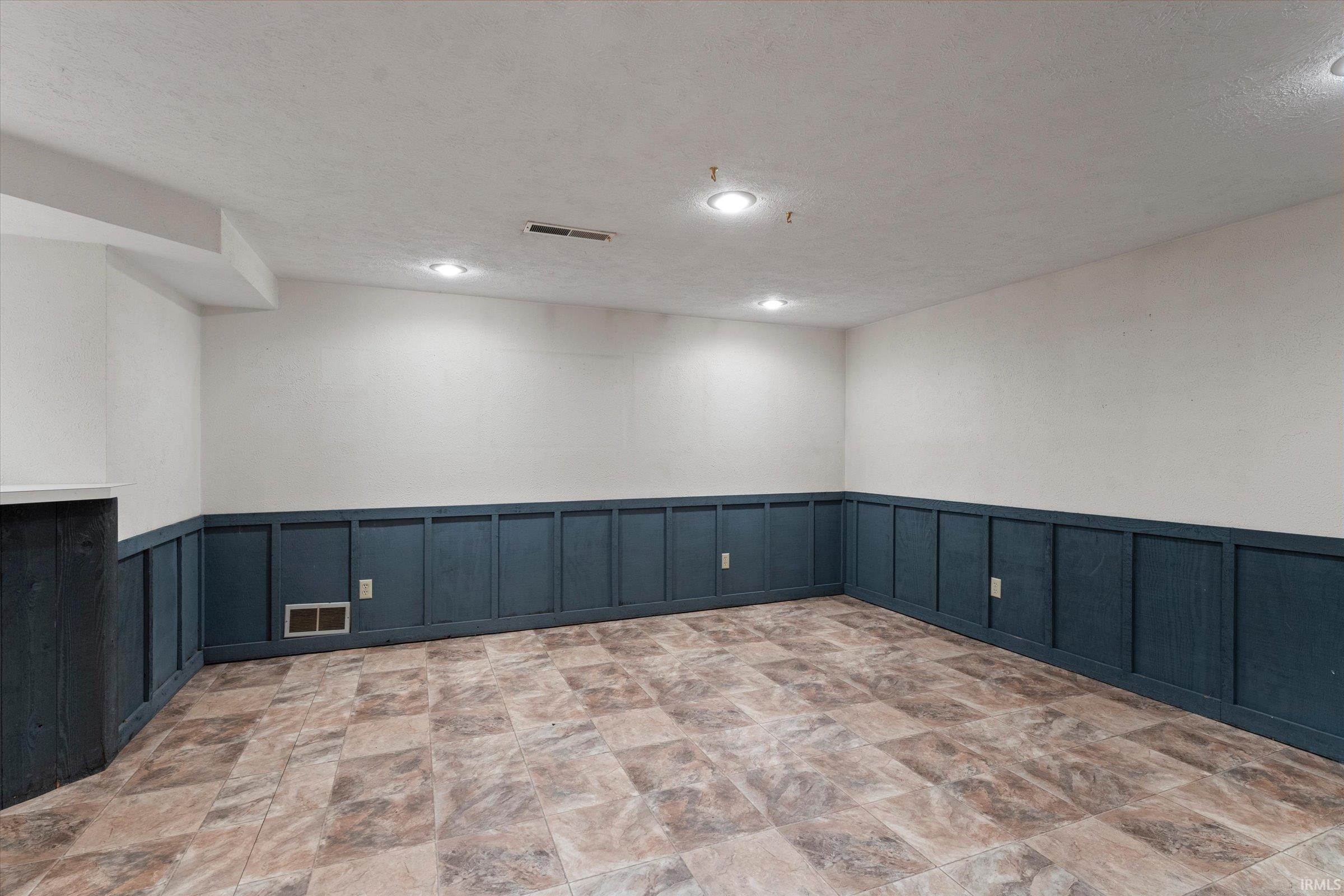57080 Osage Drive Goshen IN 46528