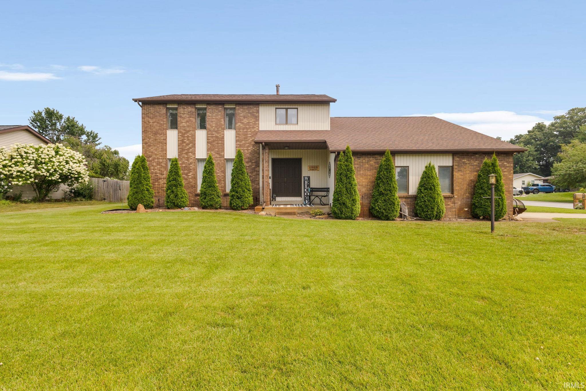 11923 Bergamot Drive Granger IN 46530
