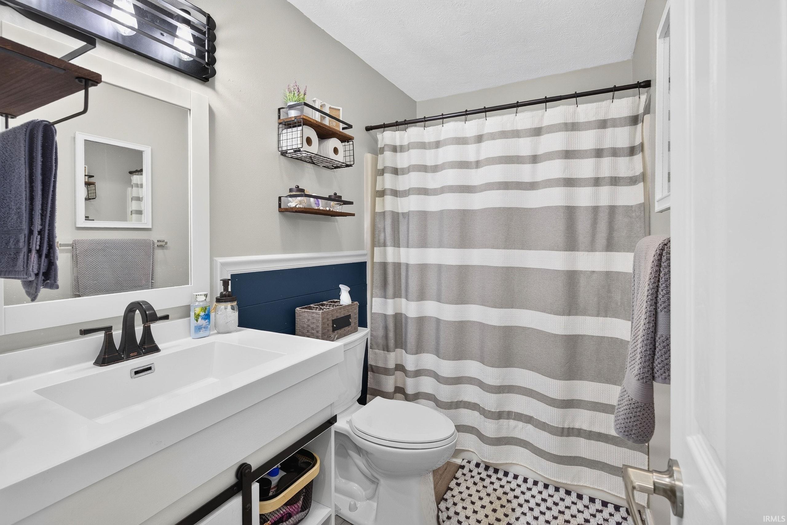 3616 Naples Court Elkhart IN 46514