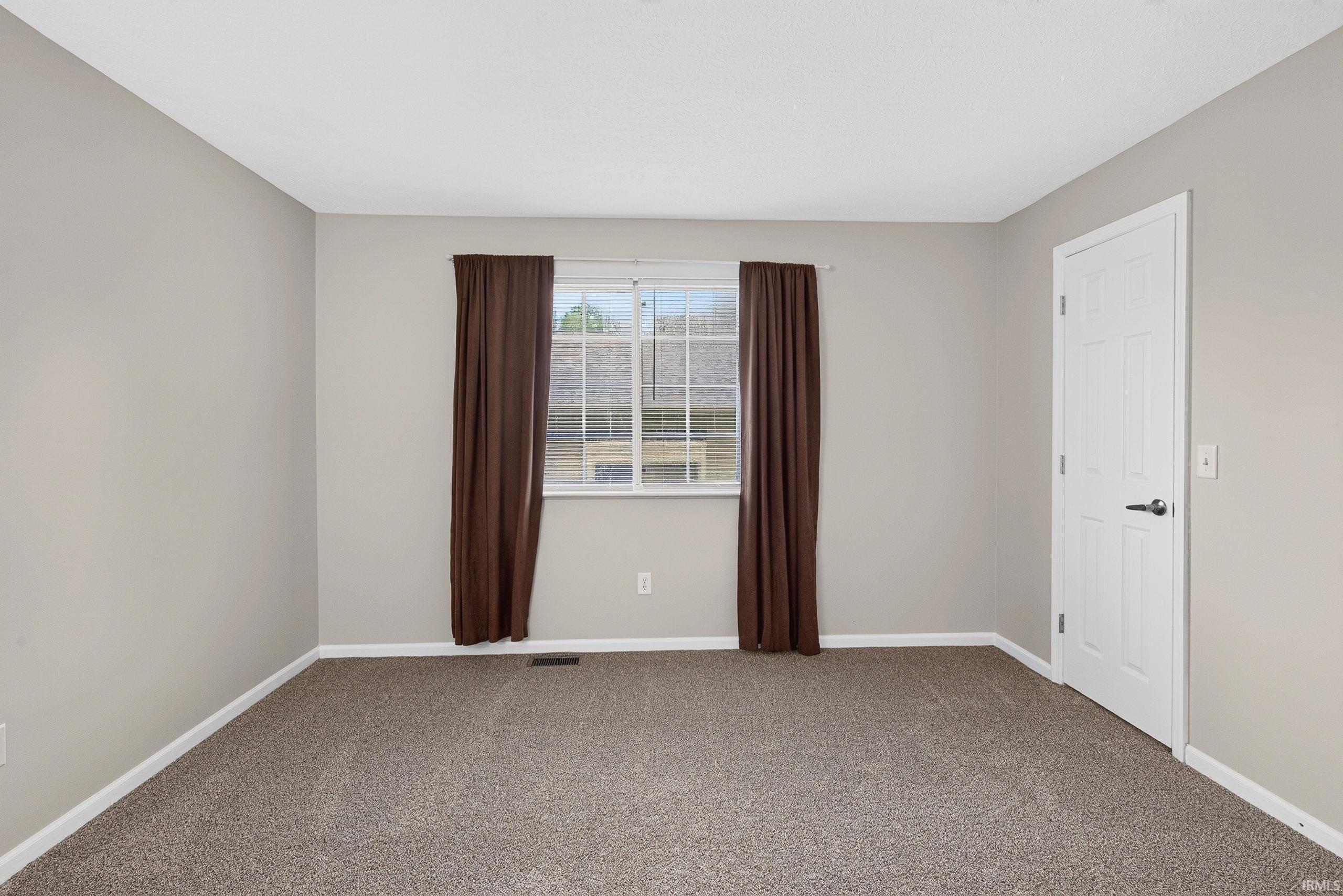 3616 Naples Court Elkhart IN 46514