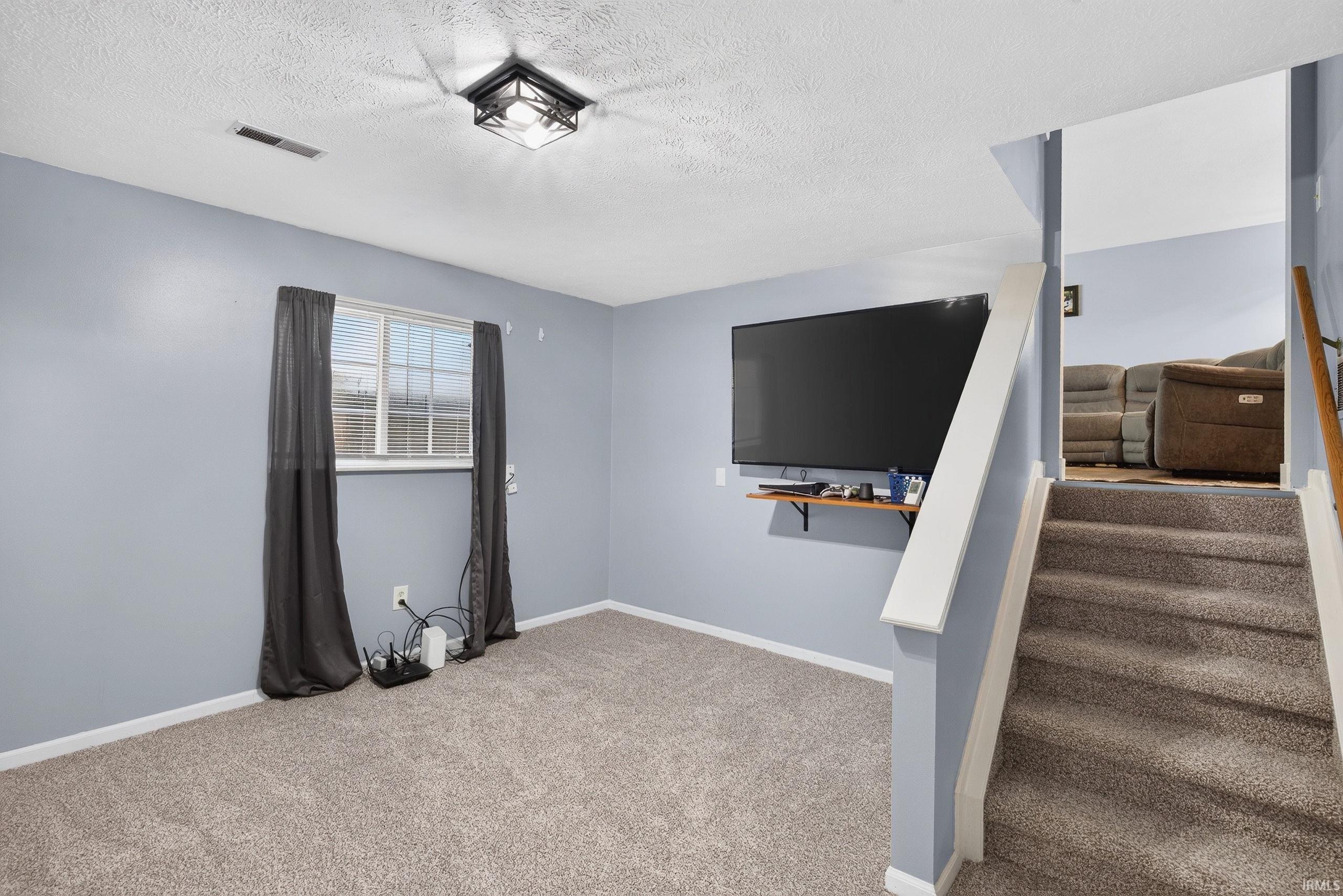 3616 Naples Court Elkhart IN 46514