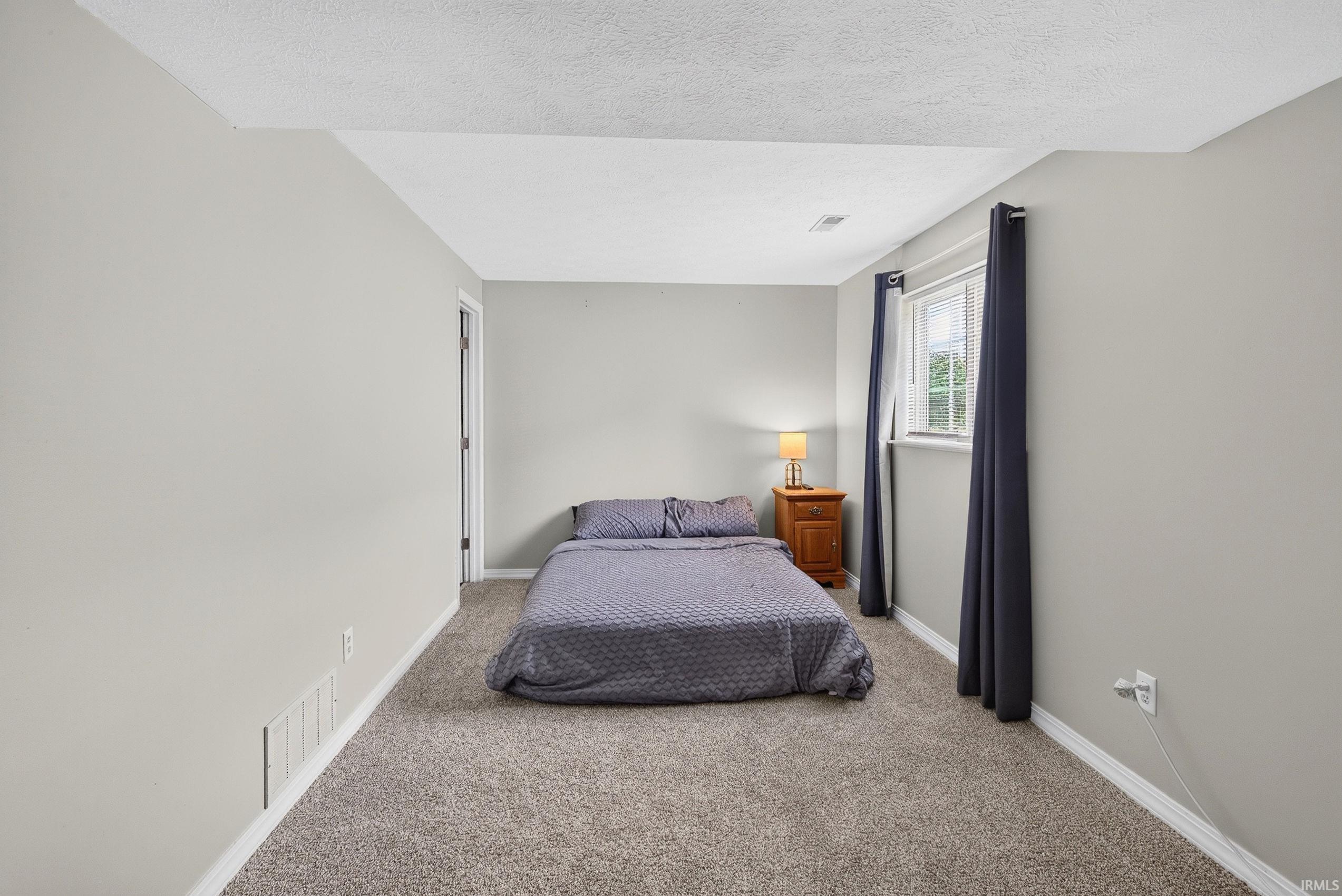 3616 Naples Court Elkhart IN 46514