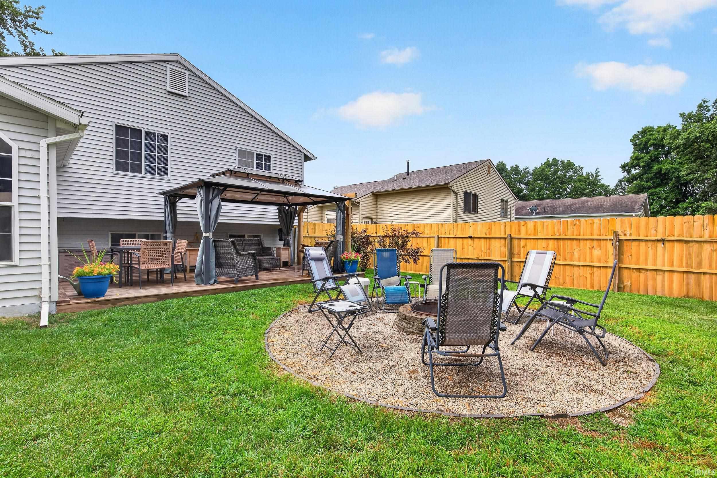 3616 Naples Court Elkhart IN 46514