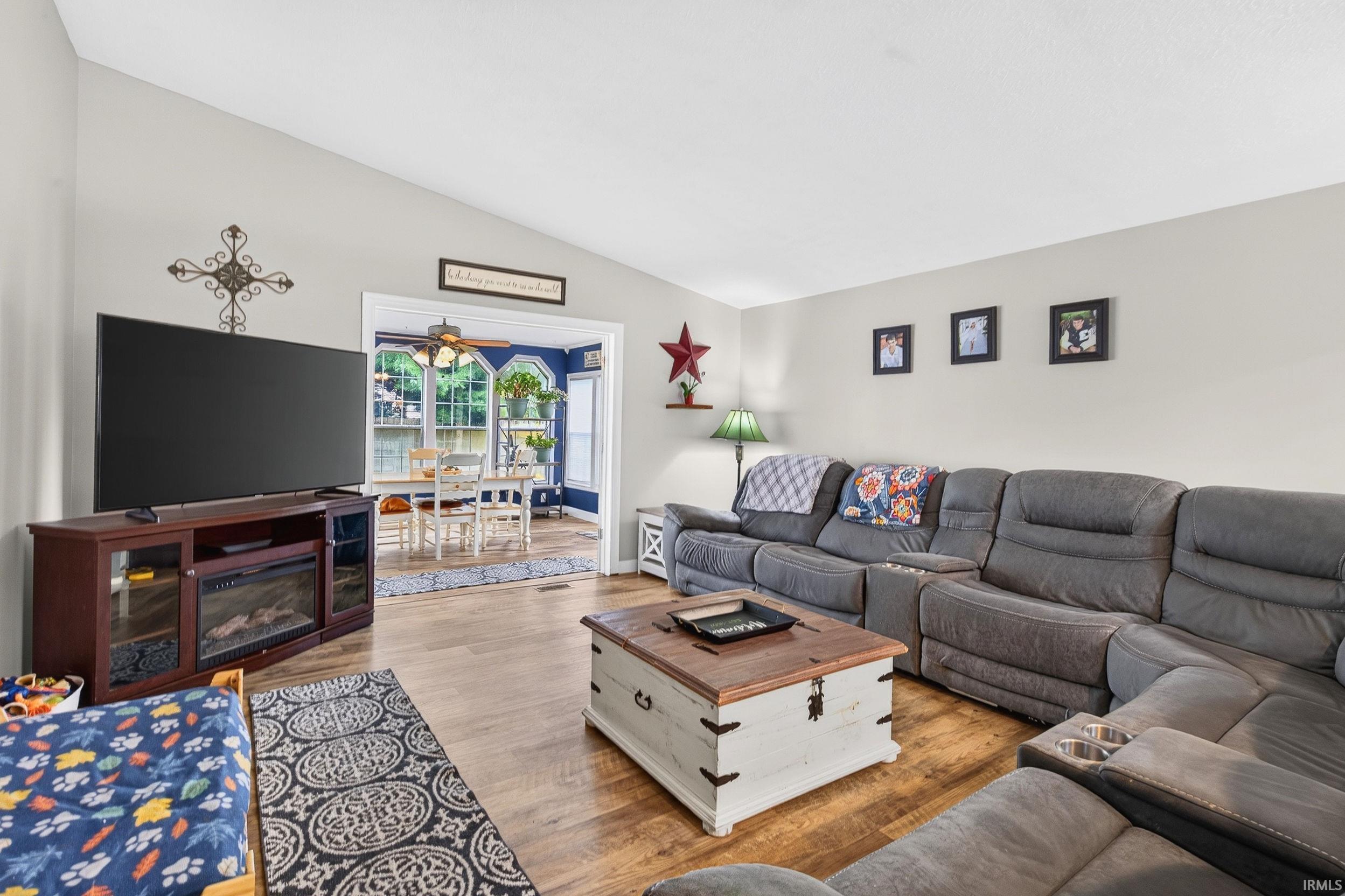 3616 Naples Court Elkhart IN 46514