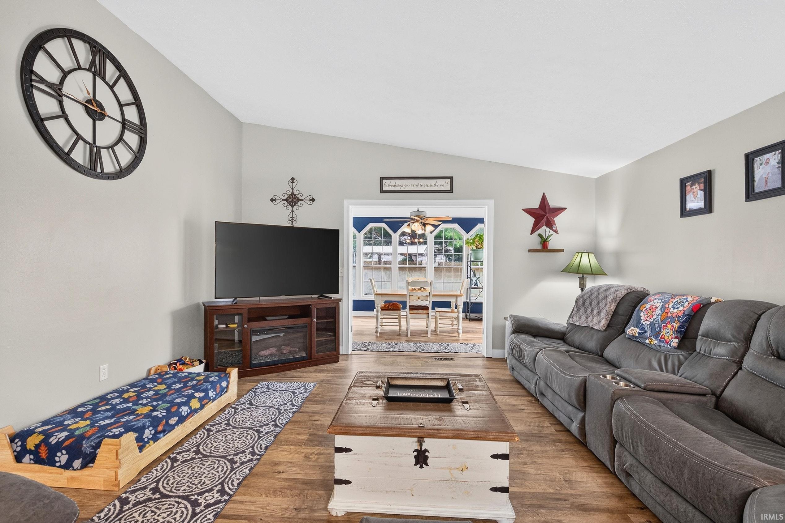 3616 Naples Court Elkhart IN 46514