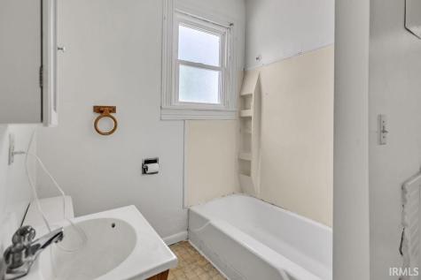 1113 S Washington Street Bloomington IN 47401
