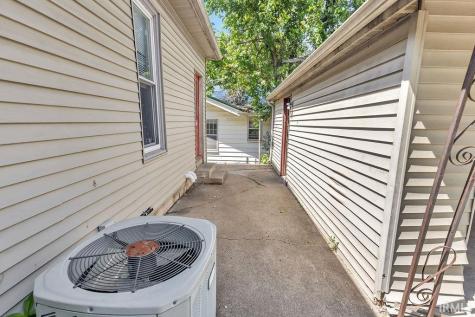 1113 S Washington Street Bloomington IN 47401