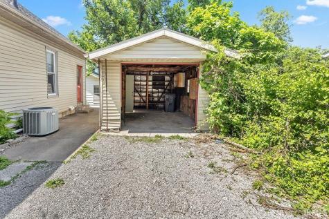1113 S Washington Street Bloomington IN 47401