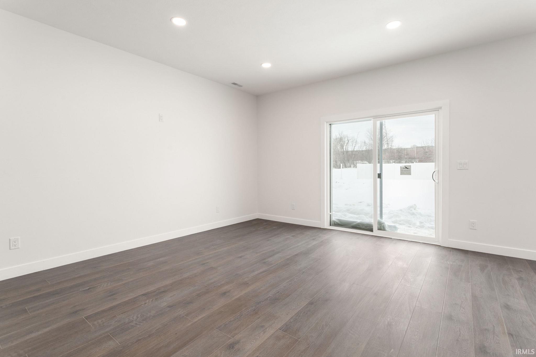 1707 Thornhill Drive South Bend IN 46614