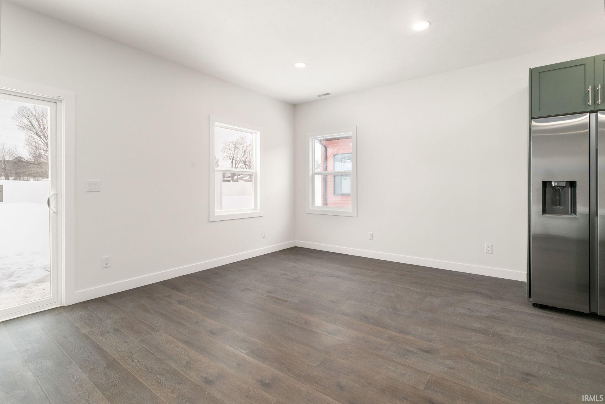 1707 Thornhill Drive South Bend IN 46614