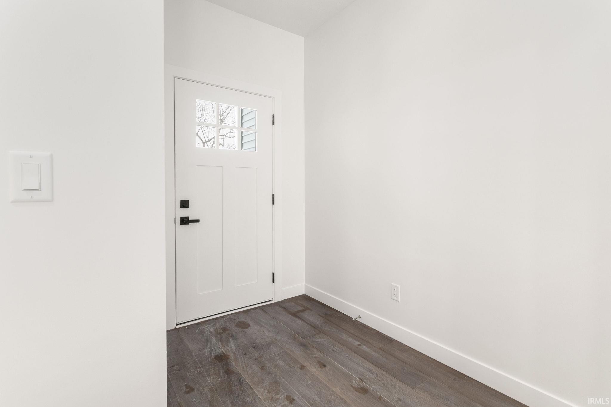 1707 Thornhill Drive South Bend IN 46614