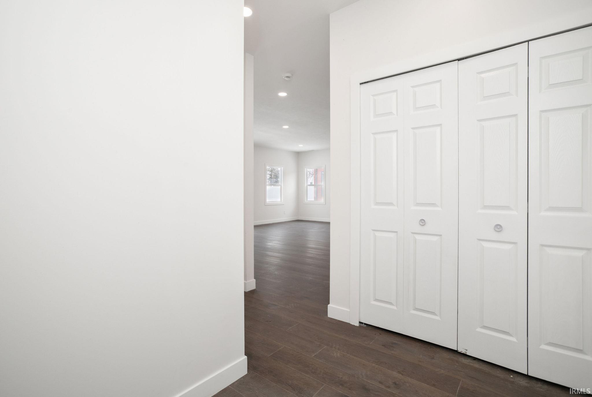 1707 Thornhill Drive South Bend IN 46614