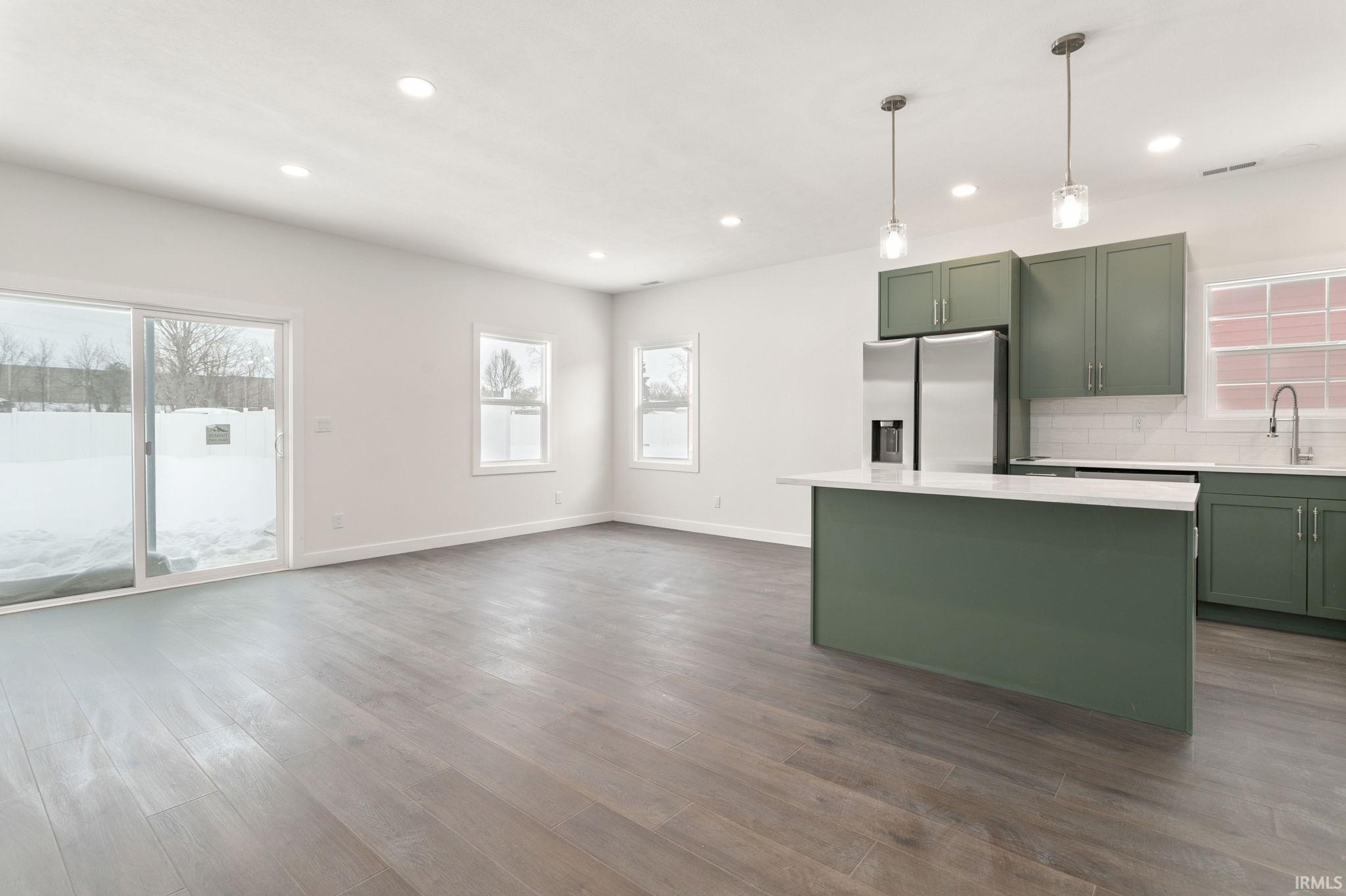 1707 Thornhill Drive South Bend IN 46614