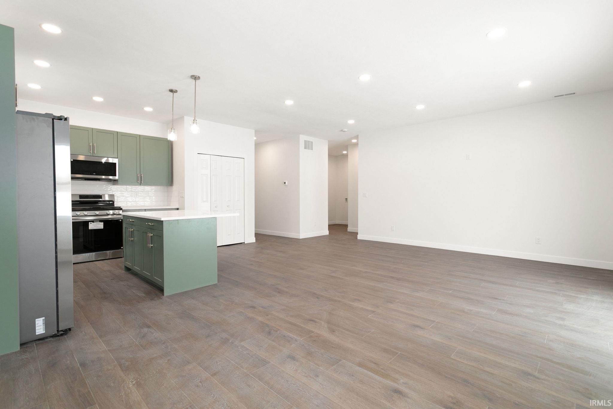 1707 Thornhill Drive South Bend IN 46614