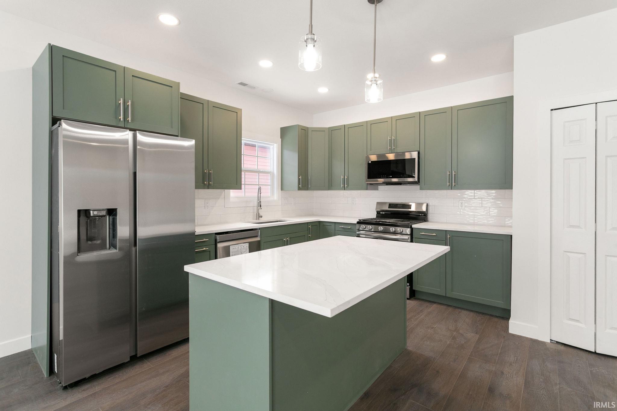 1707 Thornhill Drive South Bend IN 46614