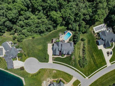 3530 Strand Court Fort Wayne IN 46814