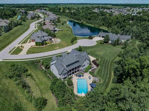 3530 Strand Court Fort Wayne IN 46814