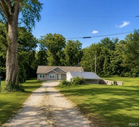 1319 W Commerce Street Brownstown IN 47220