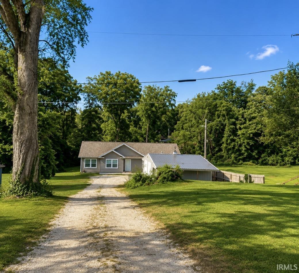 1319 W Commerce Street Brownstown IN 47220