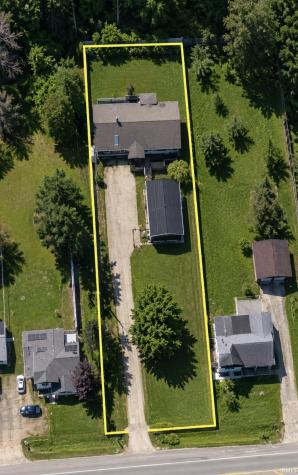 1319 W Commerce Street Brownstown IN 47220