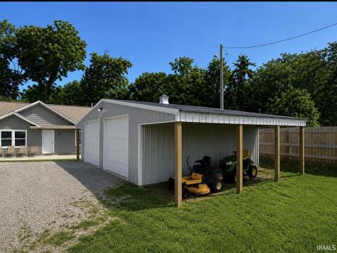 1319 W Commerce Street Brownstown IN 47220