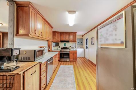 399 S Cedar Drive Ellettsville IN 47429