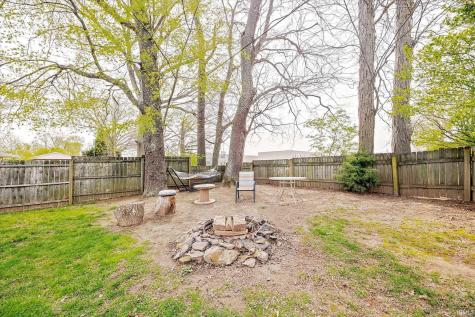 399 S Cedar Drive Ellettsville IN 47429