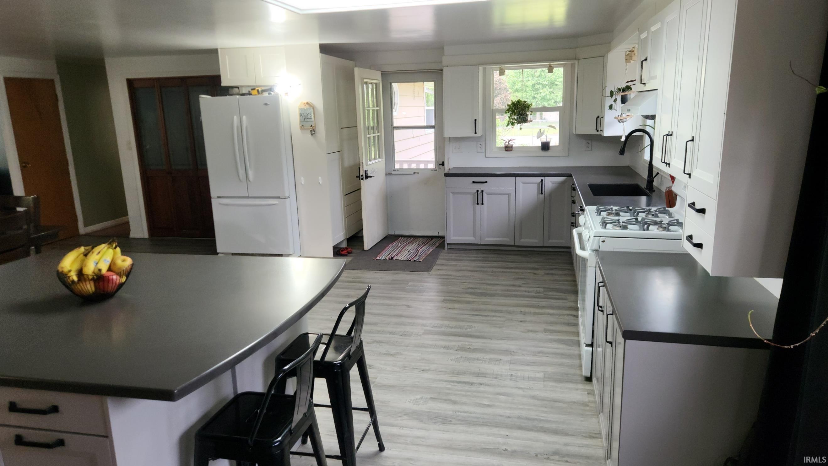 13184 State Road 120 Middlebury IN 46540
