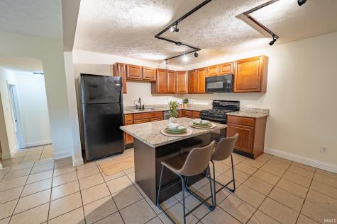 905 S Lincoln Street Bloomington IN 47401