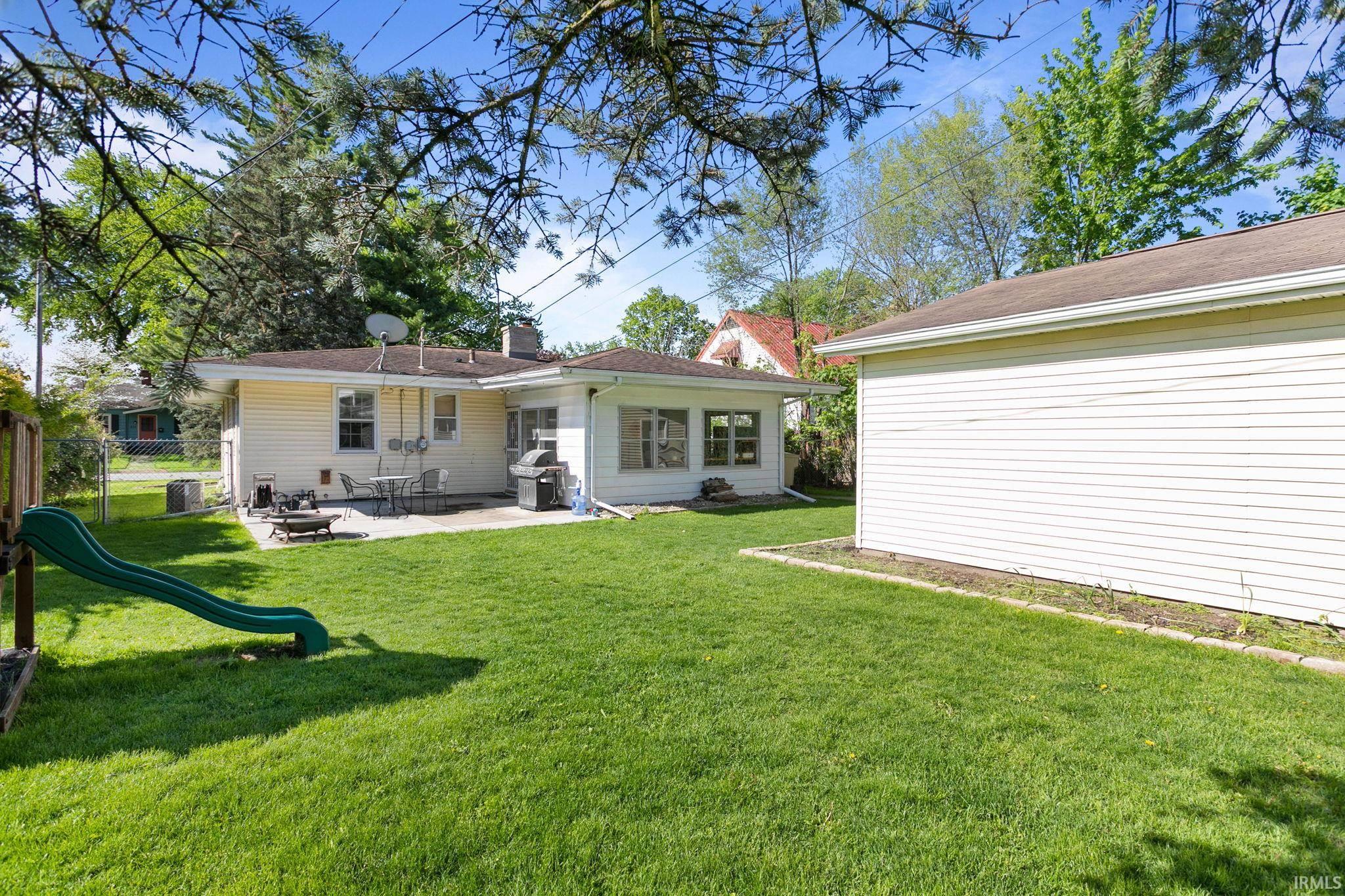 415 Ostemo Place South Bend IN 46617