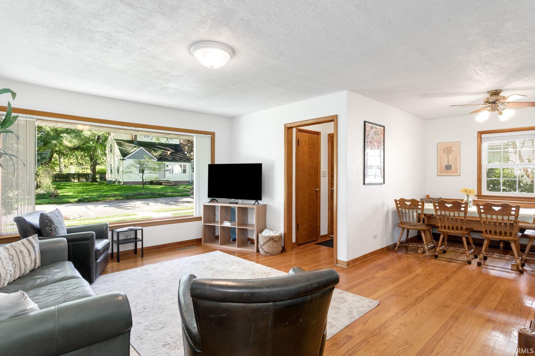 415 Ostemo Place South Bend IN 46617